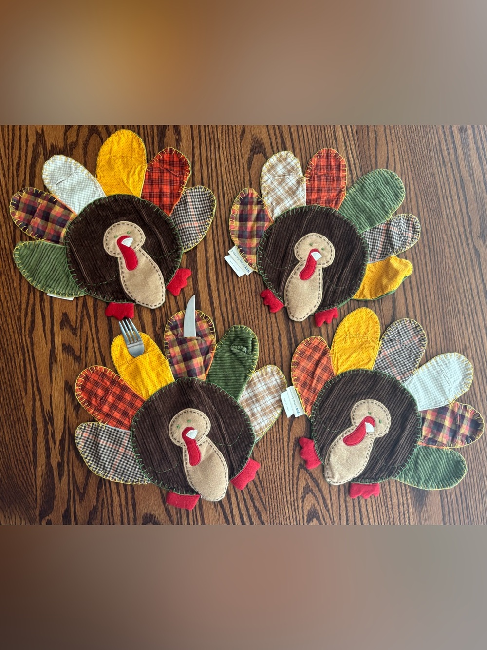 Pottery Barn Kids Thanksgiving Turkey Utensil Holder Placemat Washable Plaid (4)